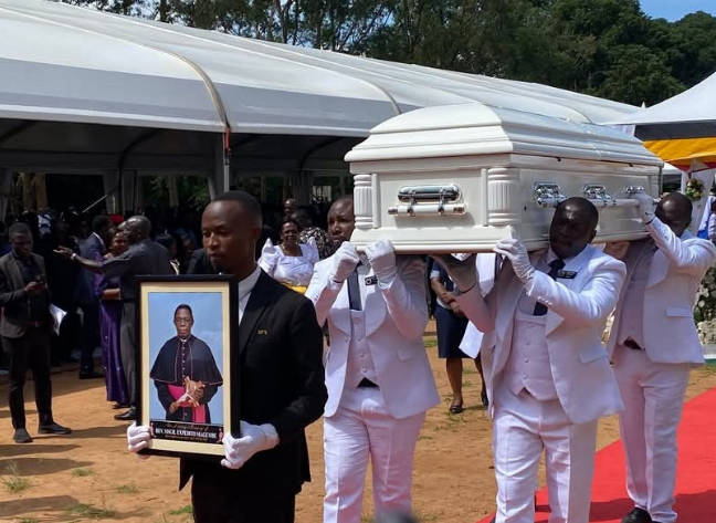 Otafiire +amongi+return+to+oyam+with+your+expired+politics.+dont+smuggle 20250513 144713 0000