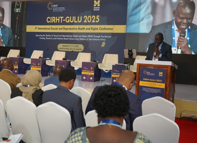 Otafiire+amongi+return+to+oyam+with+your+expired+politics.+dont+smuggle+ 20250919 110547 0000