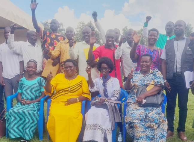 Otafiire+amongi+return+to+oyam+with+your+expired+politics.+dont+smuggle+ 20251027 215054 0000