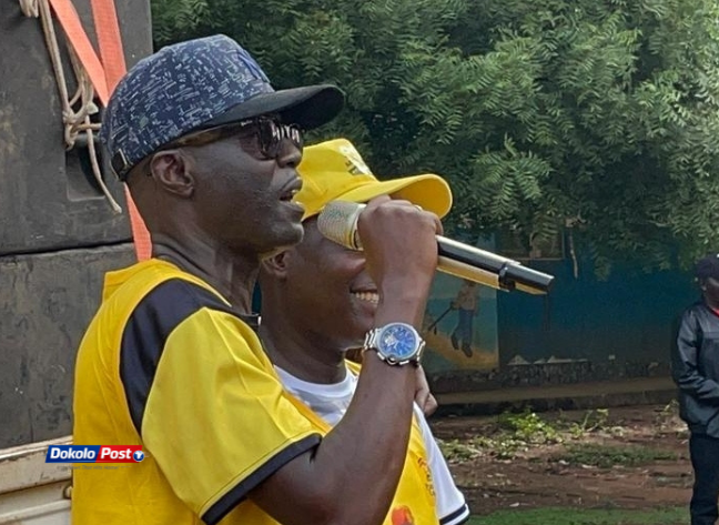 Otafiire+Amongi+return+to+Oyam+with+your+expired+politics.+Dont+smuggle+ 20260426 135047