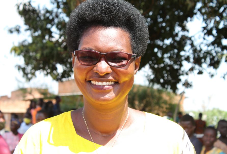 Hellen adoa